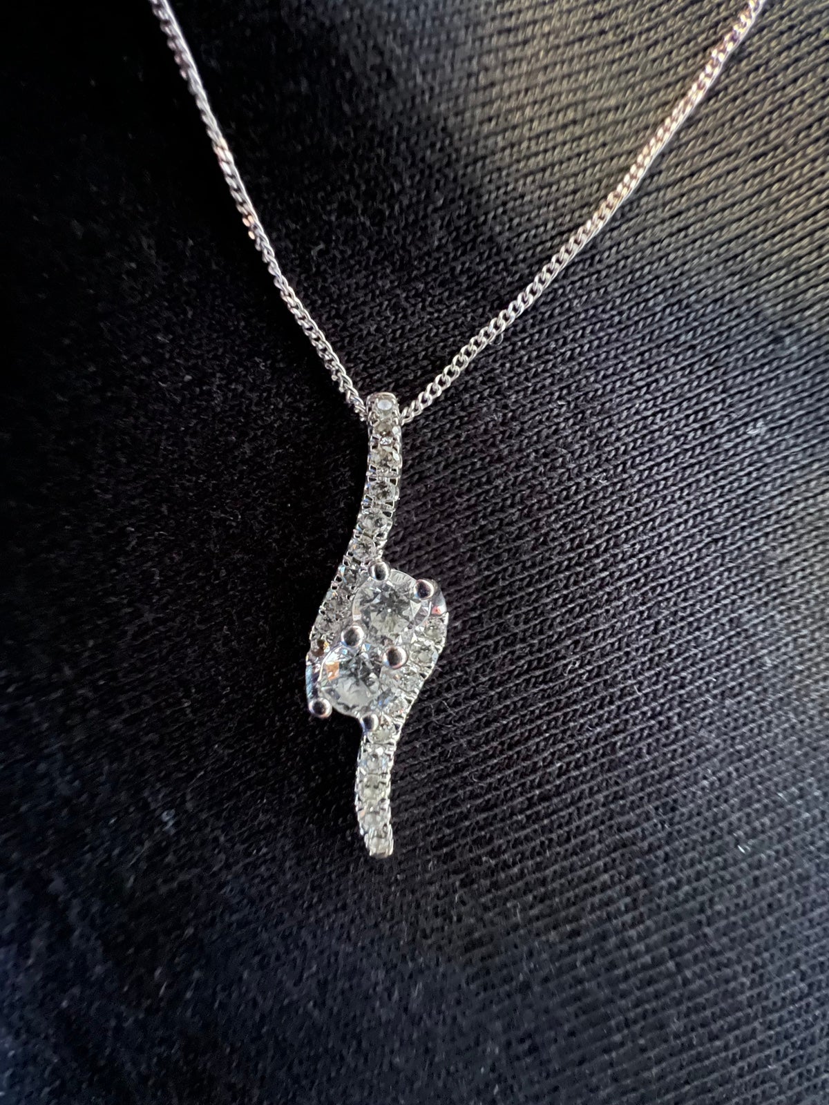 Ever us Necklace 3/4 ctw and matching 5/8 hoop earrings
