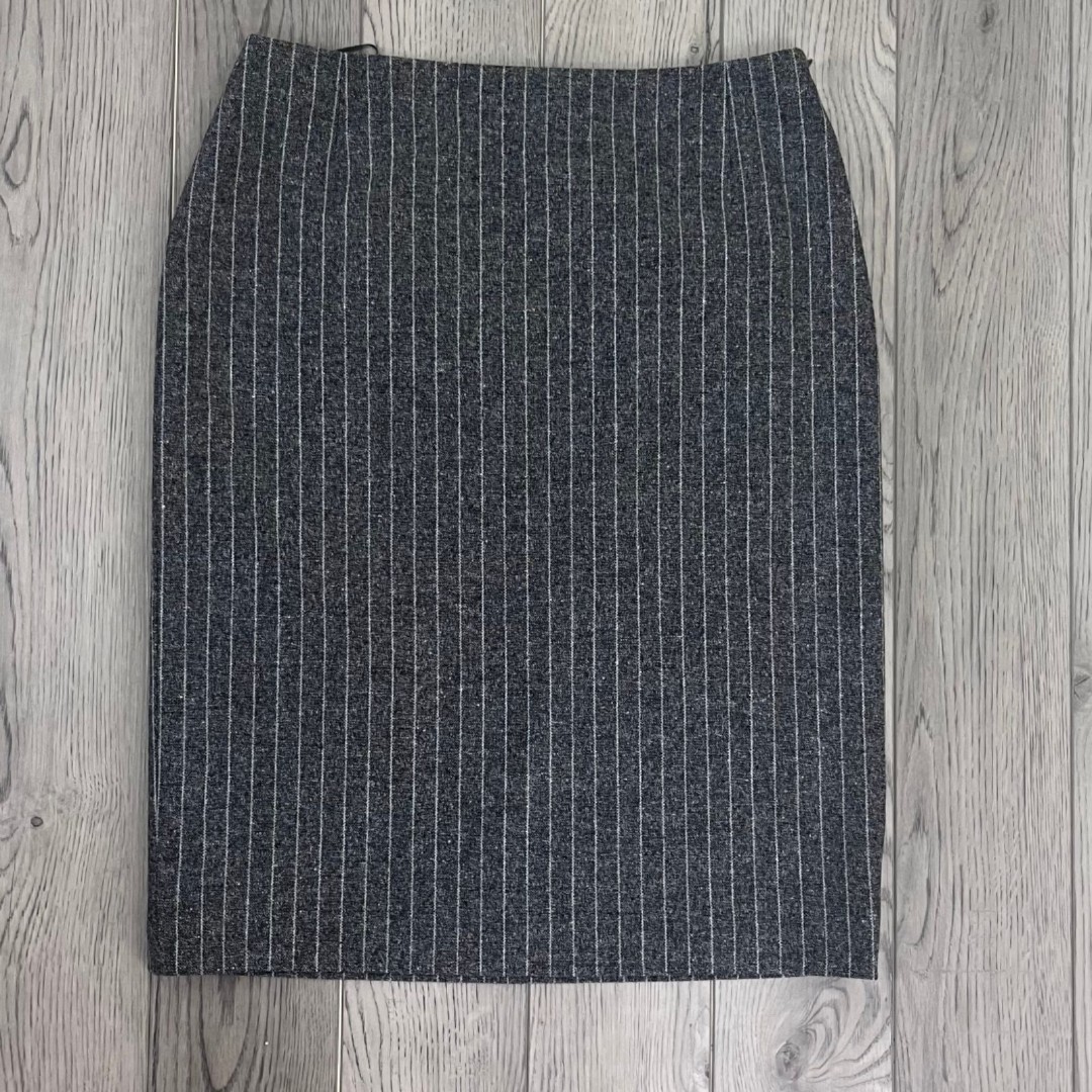 Escada Women Size 40 Wool Gray Pinstrip Pencil Straight Skirt Office Modern Work