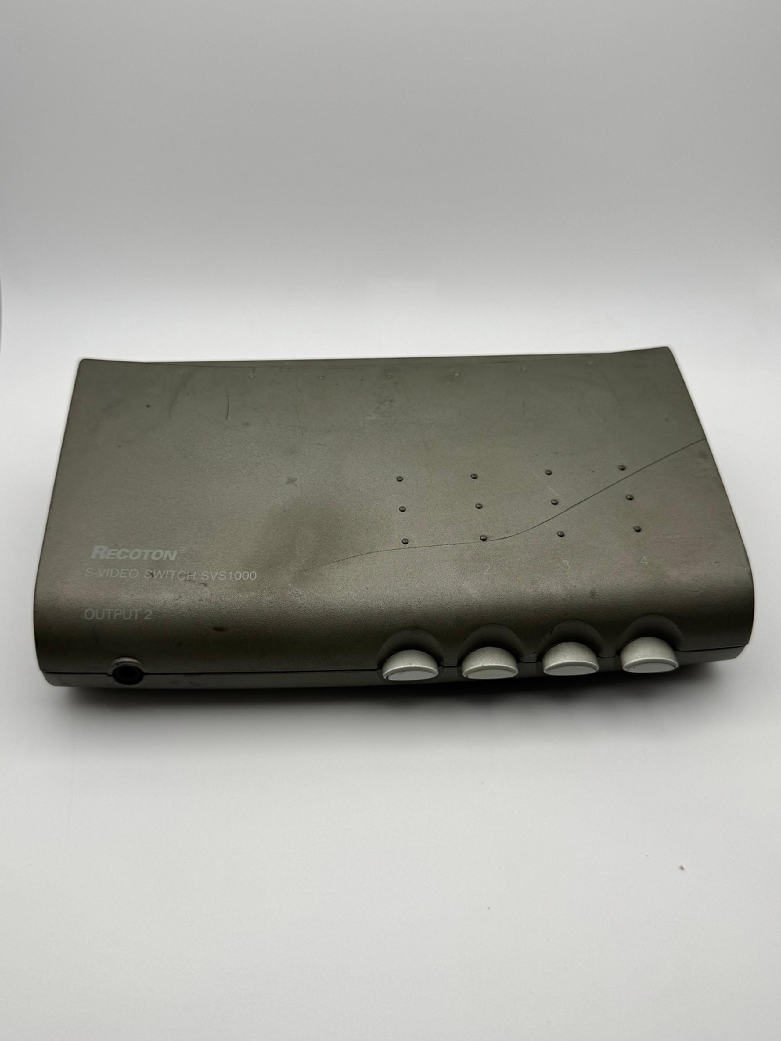 Recoton S-Video switch SVS-1000