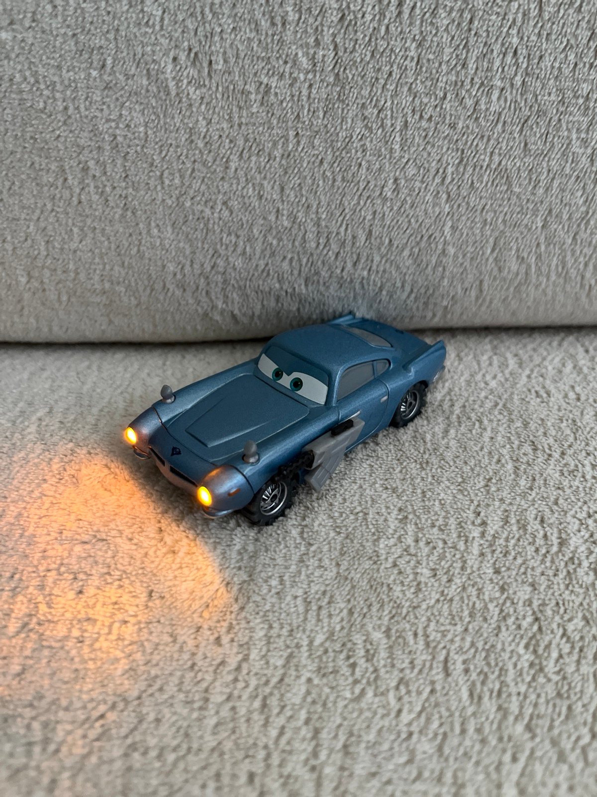 Disney Pixar Cars Lights n Sounds Spy Finn McMissile