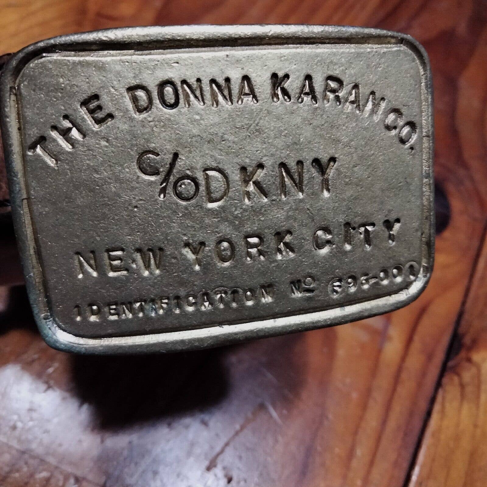 DKNY Donna Karan ID Card Buckle w/brown DKNY Leather Belt M Vintage