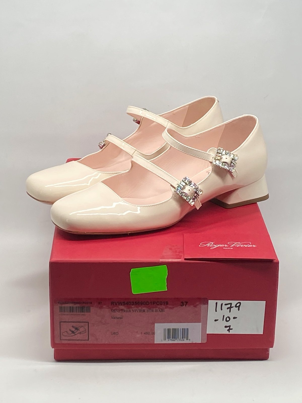 Roger Vivier Très Vivier Babies patent leather flats size 37