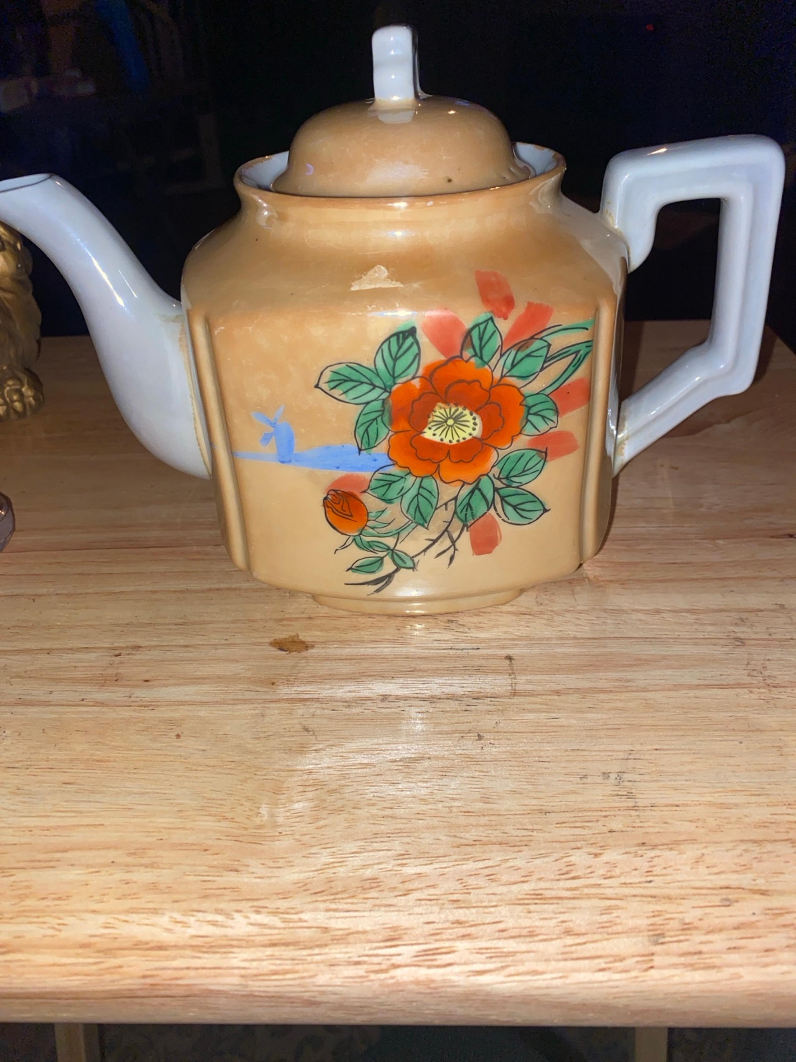 RARE Japanese Lustreware Teapot with Hand-Painted Bright Flowers