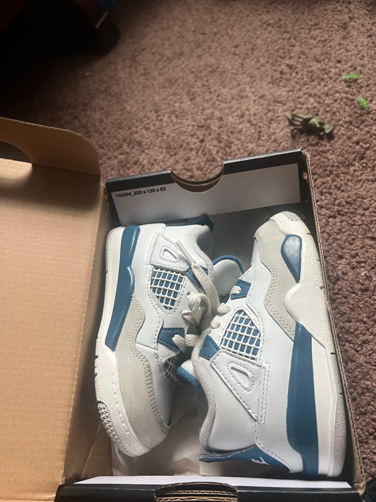 Jordan 4