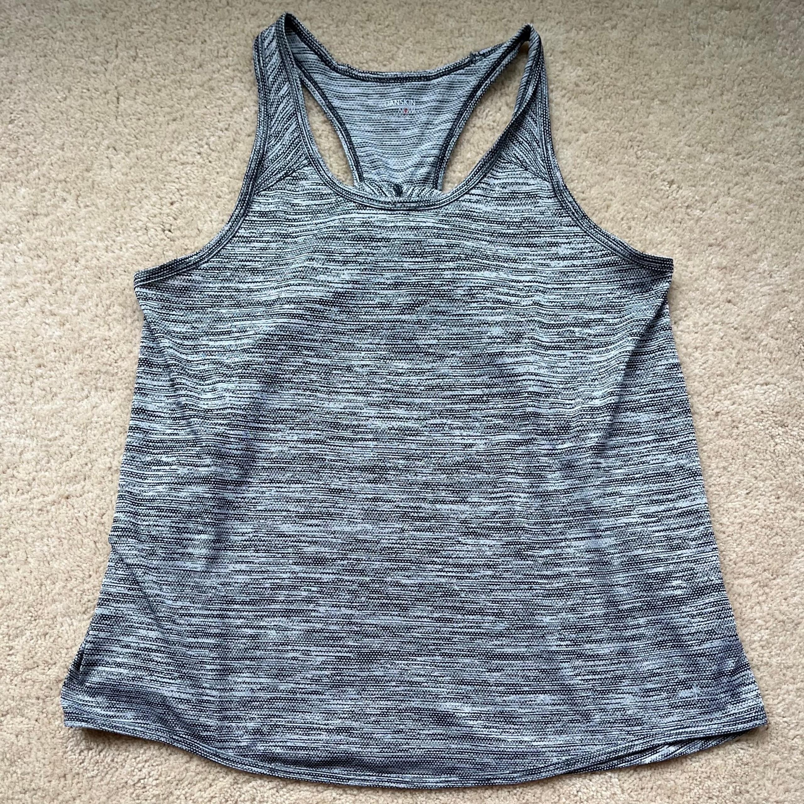 Danskin Now Women’s Gray Lightweight Racerback Tank Top - L - EUC - Polyester