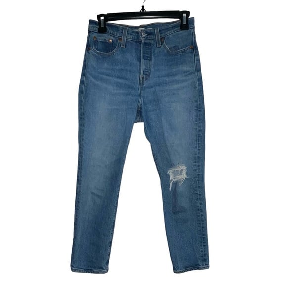 Levi’s Premium Women’s Wedgie Straight Four Button Fly Distressed Jeans Size 26