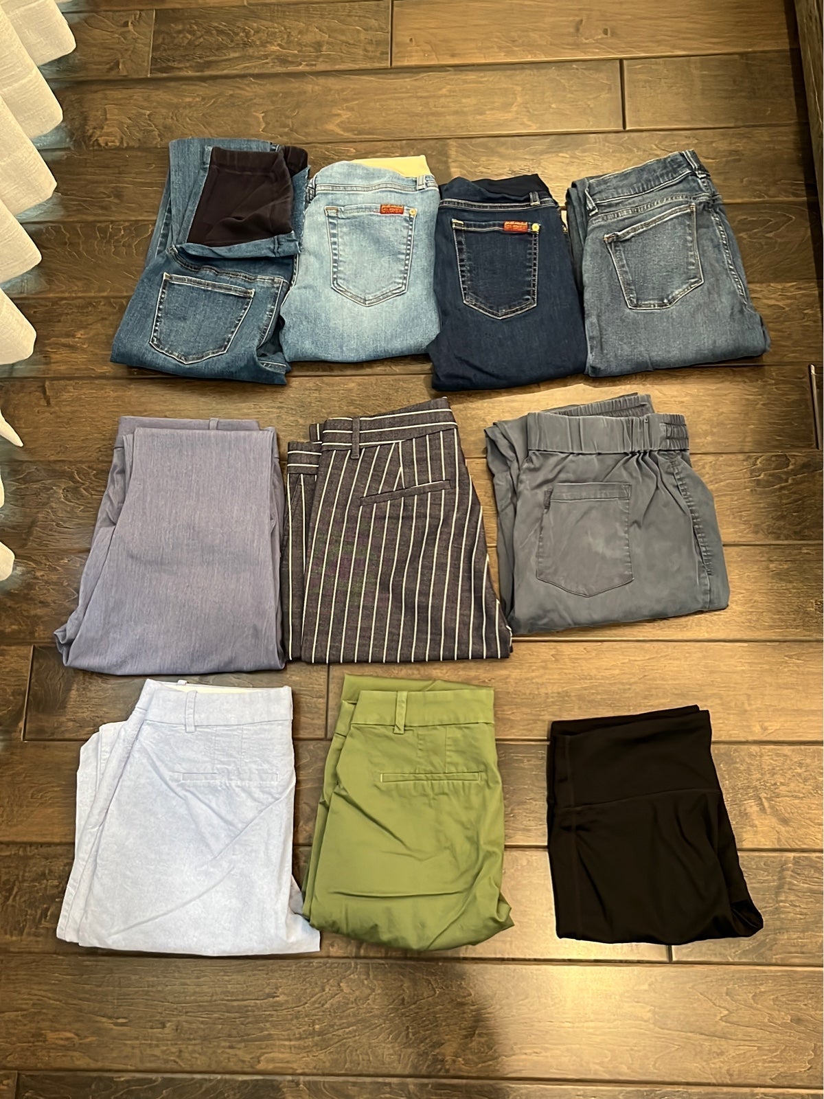 maternity pants, GAP, J CREW, LOFT, DL1961, 7 for all mankind, Uniqlo