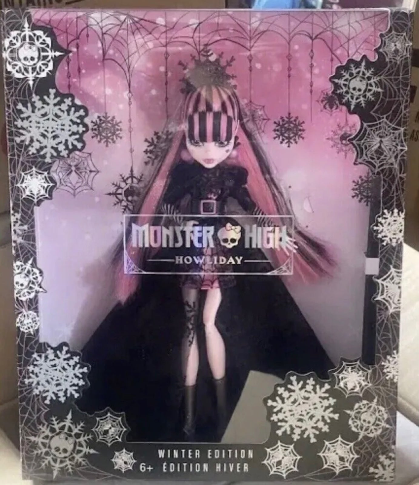 Monster High offers Howliday Winter Edition Draculaura Doll Holiday 2022 ~ TRUSTED