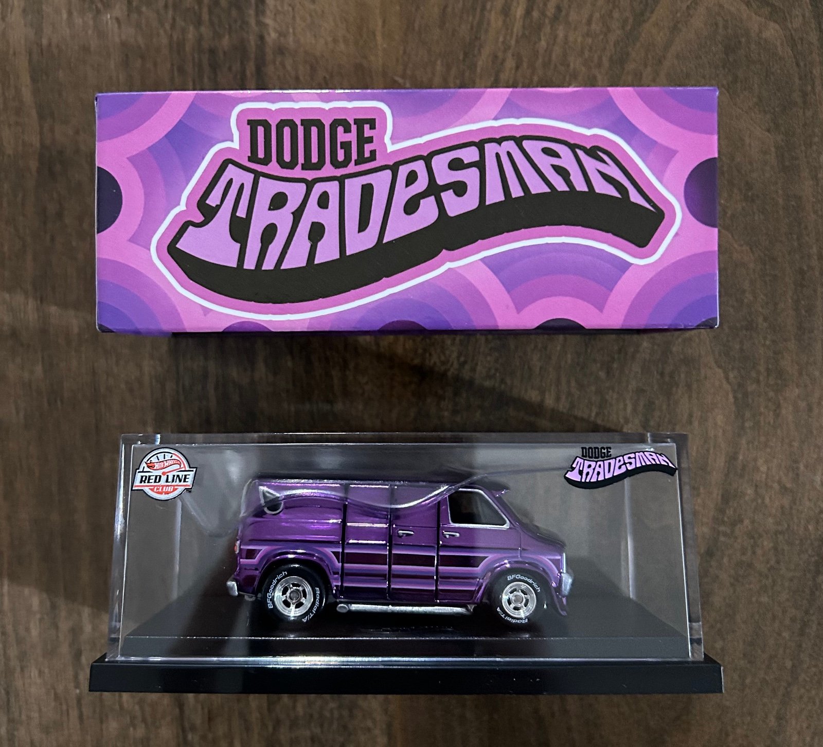 Hot Wheels RLC Dodge Tradesman Van