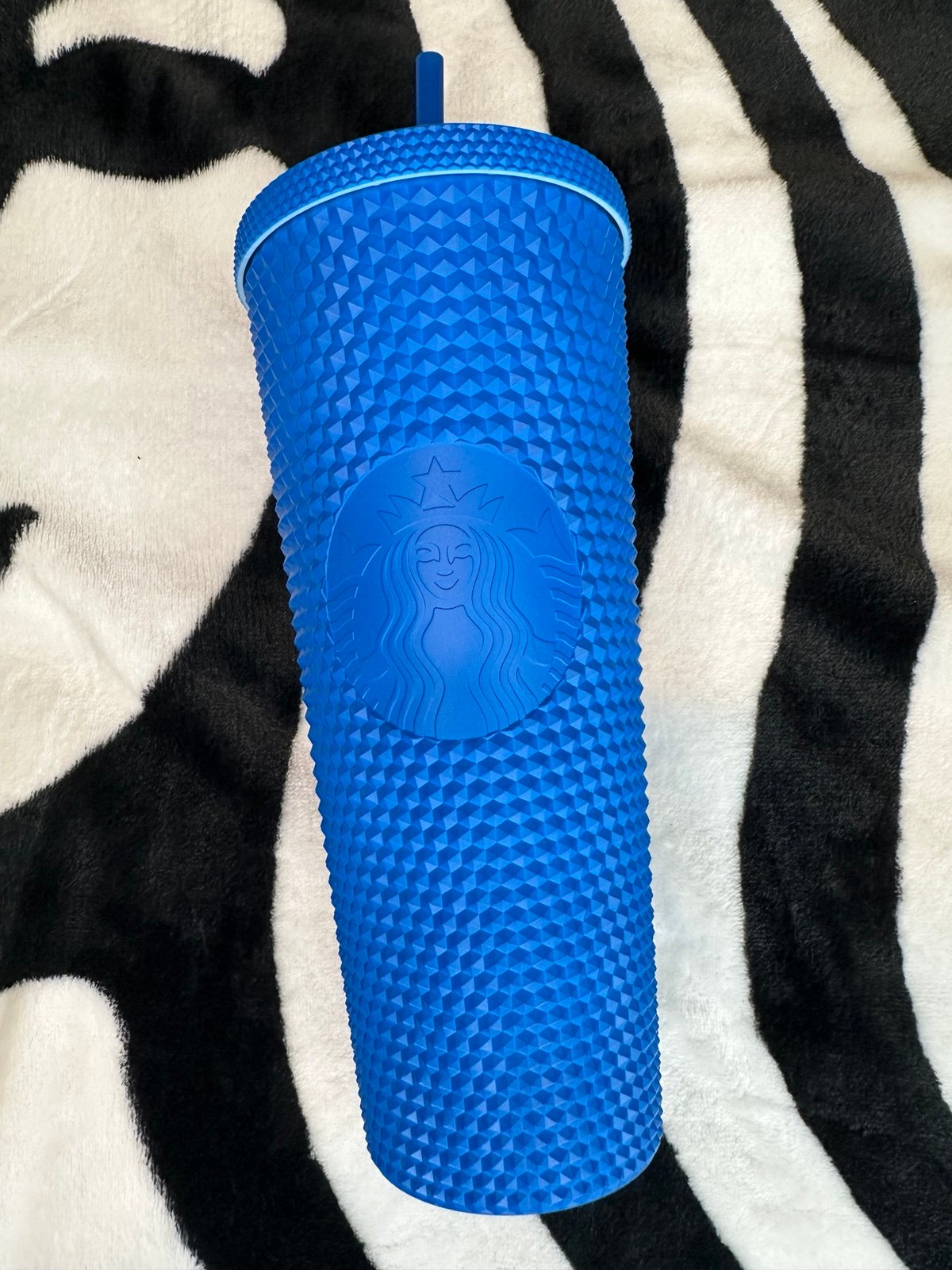 NWT Starbucks China 2022 Klein Blue Venti Studded Tumbler