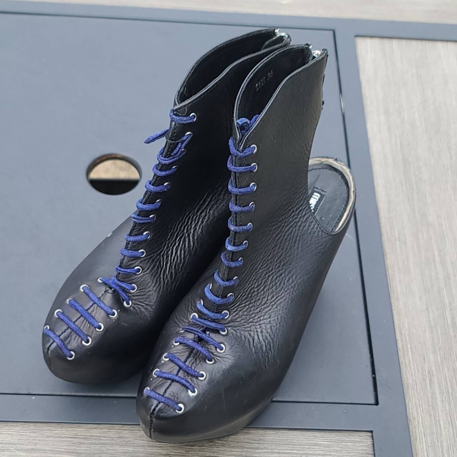 Miista lace open back plaform shoe 36