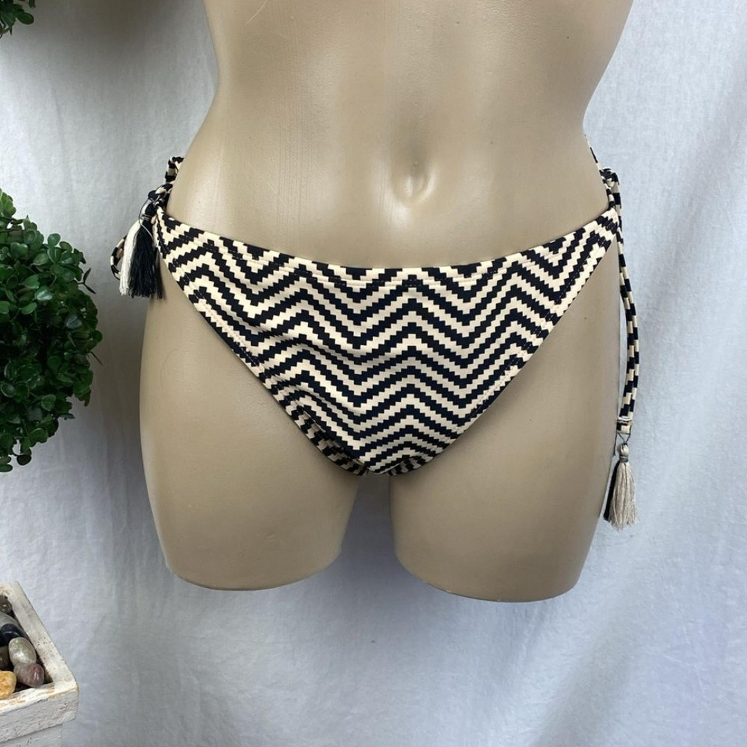 Xhilaration Black & Tan Zig Zag Print Tassel Bikini Bathing Suit Bottom L NEW