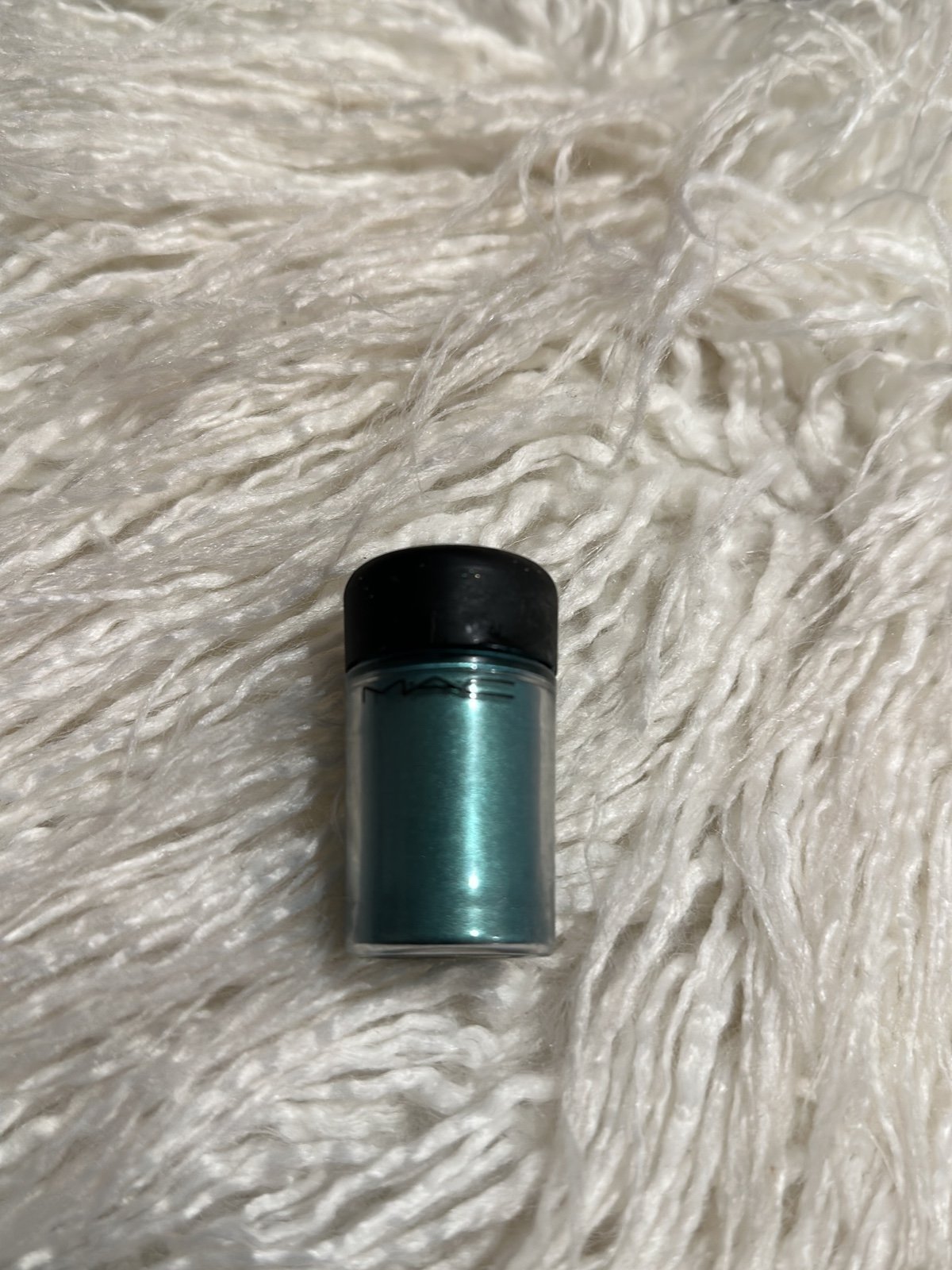 MAC Cosmetics Pigments