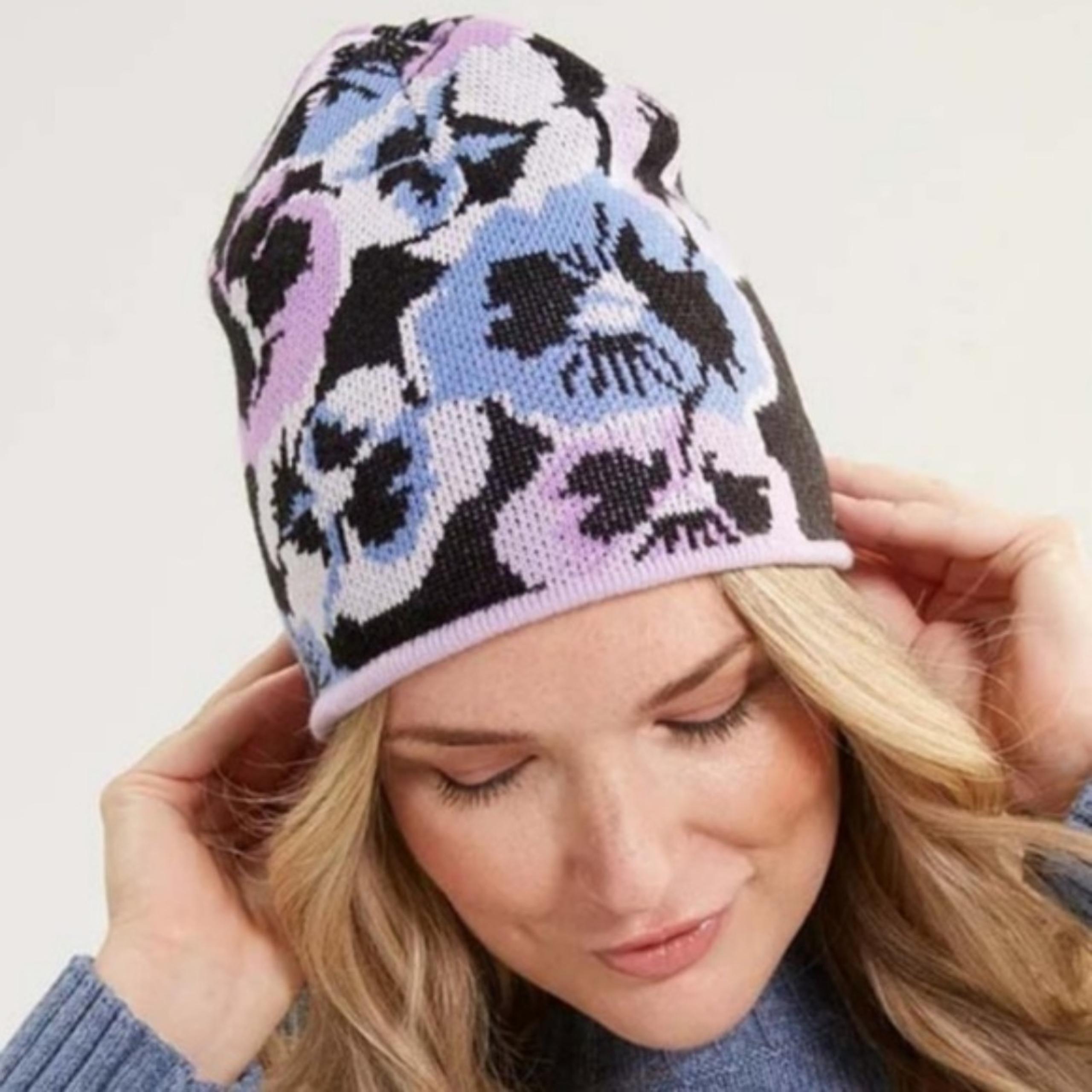 Vera Bradley Reversible Beanie Plum Pansies 28372-12077 NWT