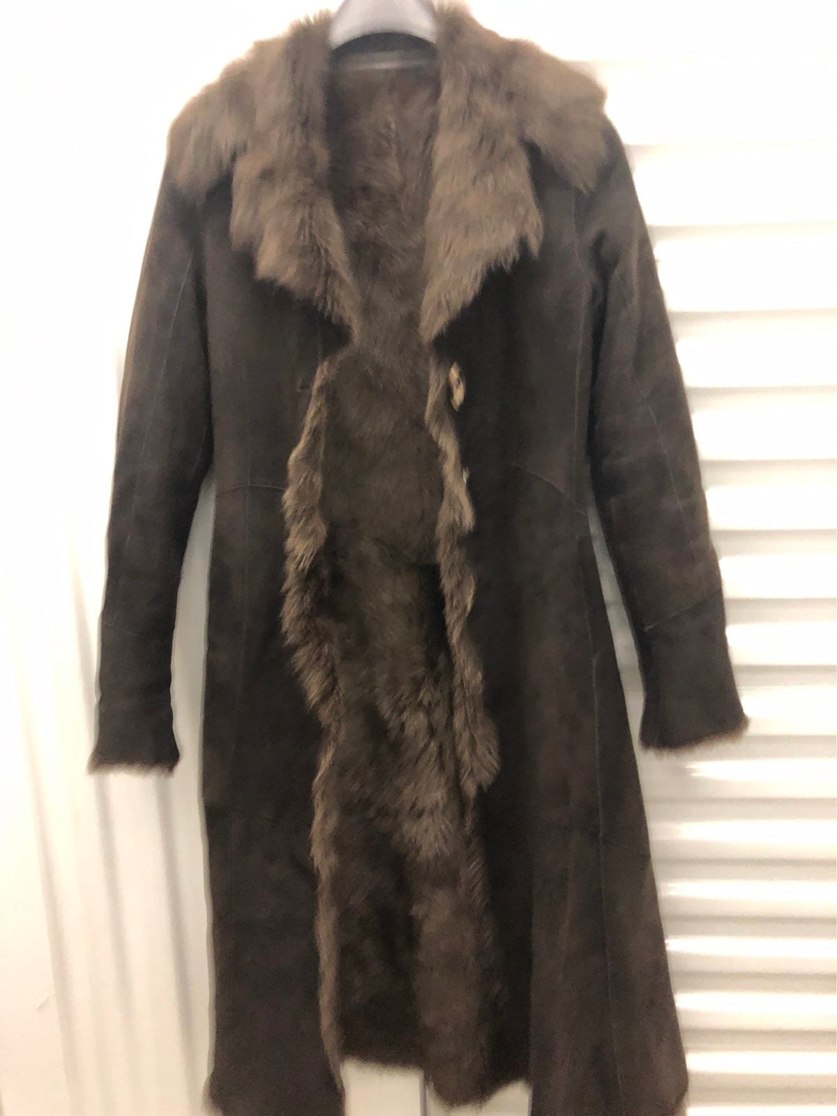 Genuine sheepskin lamb fur coat