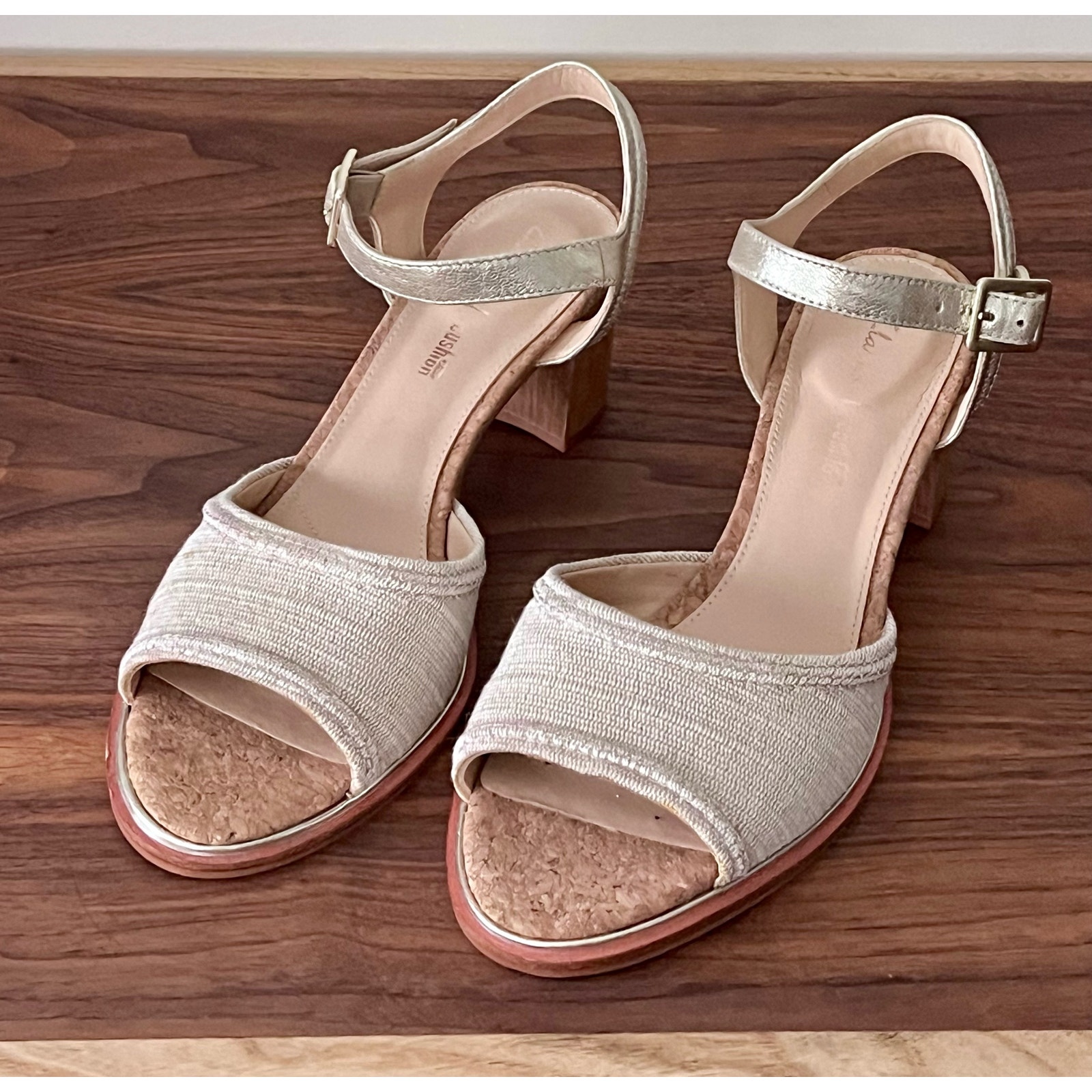 Clarks Womens Ellis Clara Leather Open Toe Slingback Sandals Size 8
