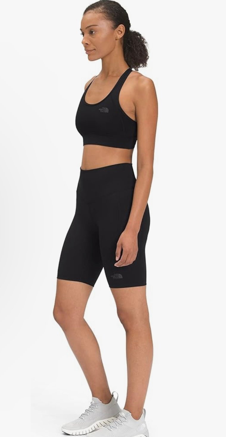 The North Face Motivation HR 9” Pocket Short-NWT-Large