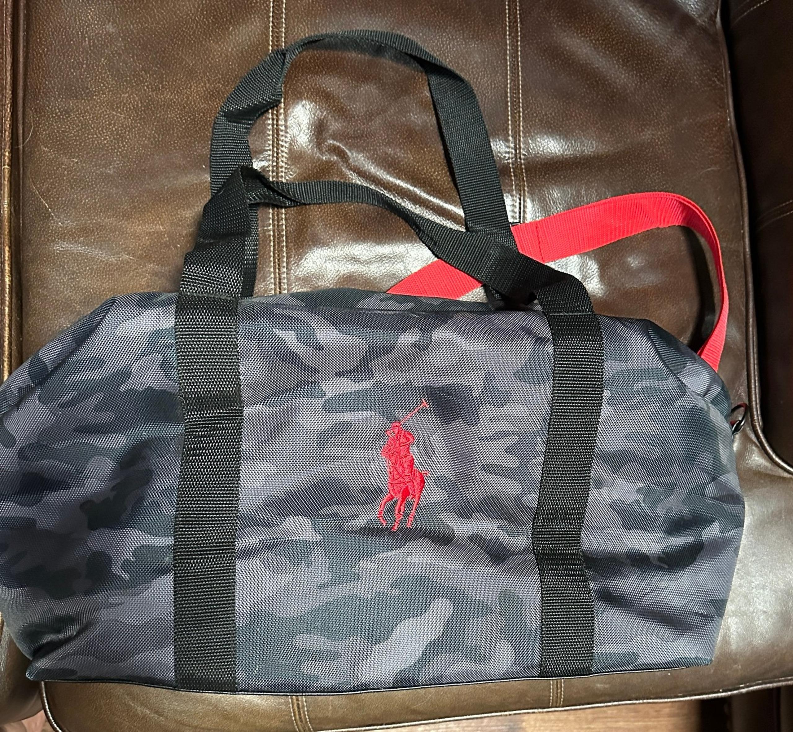 Polo Ralph Lauren Travel Duffle Bag Mens 18.5x13x8.5 Fragrances Gray Camo Nylon