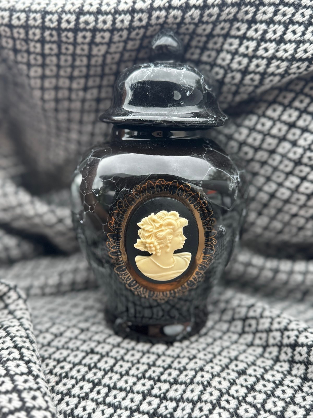 Vintage Marble Look Cameo Medallion Ceramic Ginger Canister with Gold accent