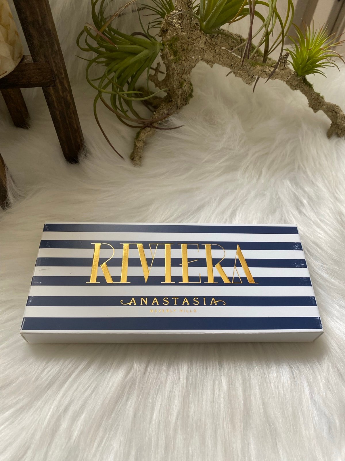 Anastasia Beverly Hills- Riviera Eyeshadow Palette