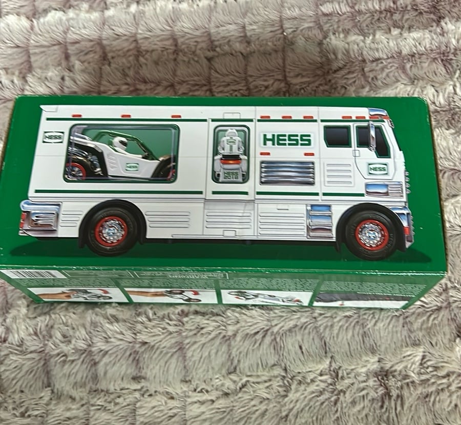 Hess 2018 Toy Truck - RV with ATV and Motorbike