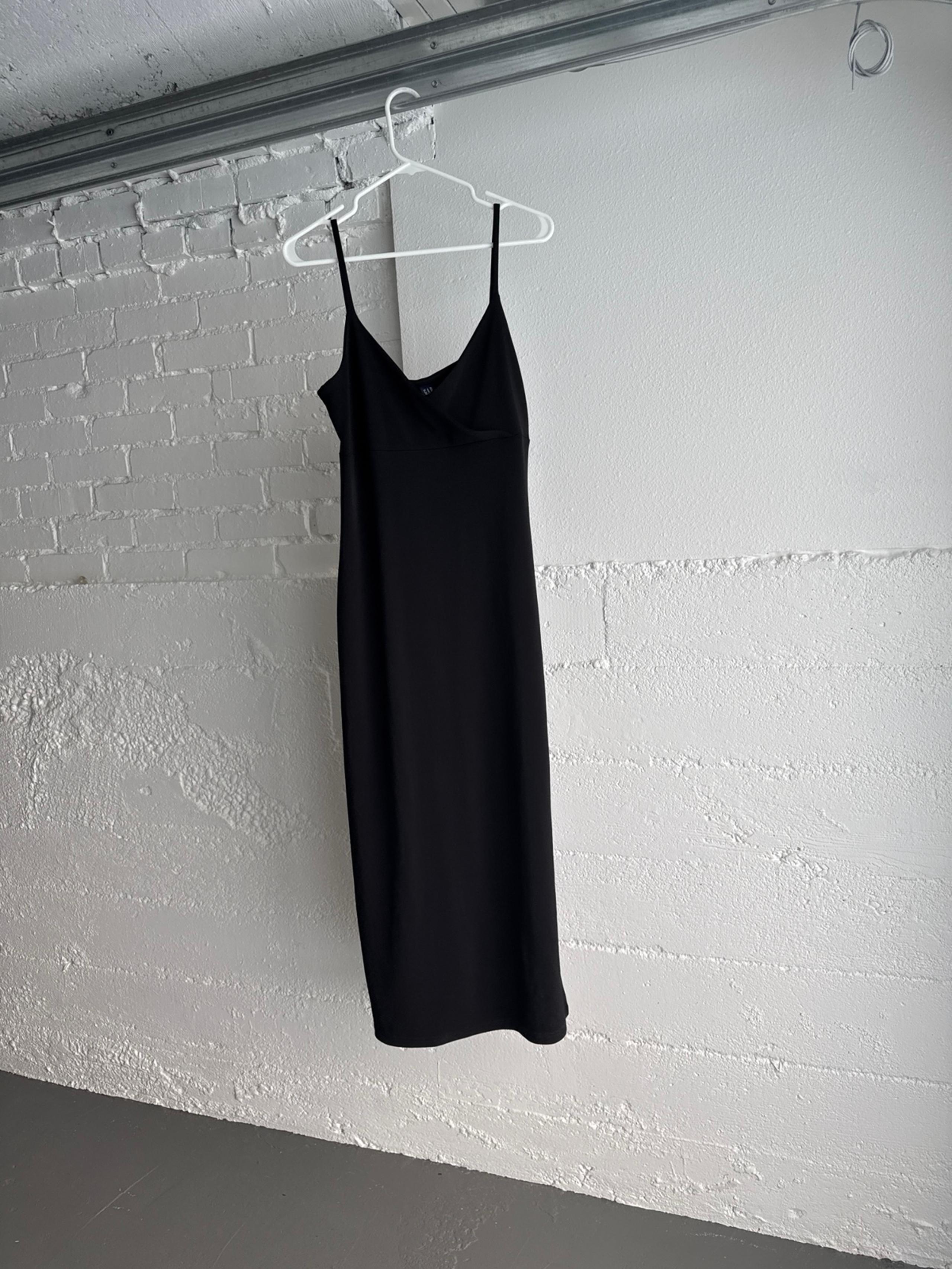 Vintage Gap black dress