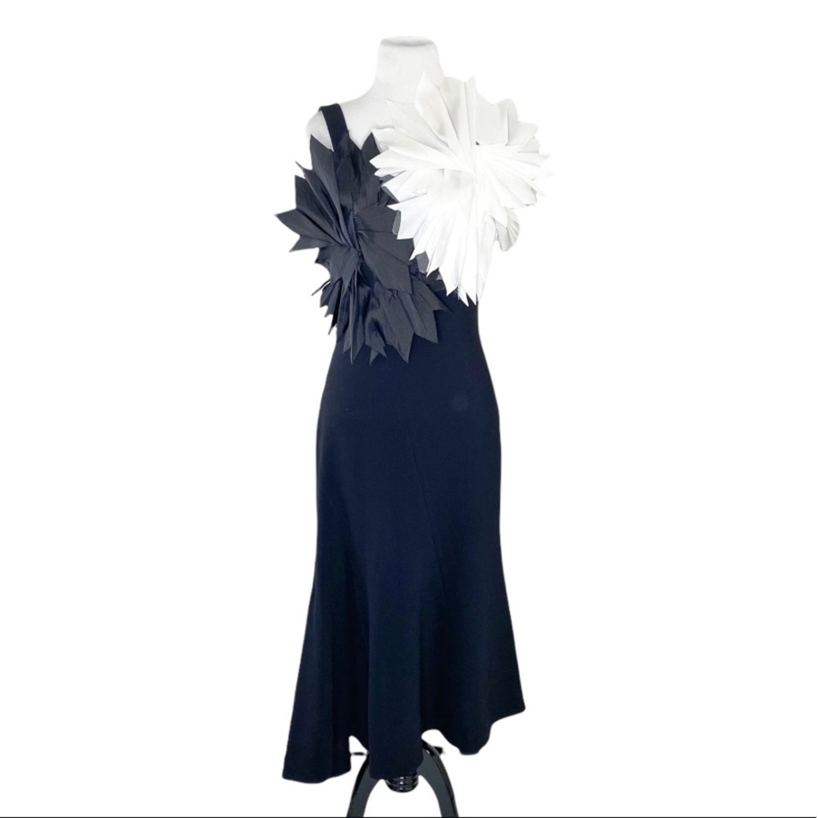 Ginger & Smart Flower Applique Structure Dress 8