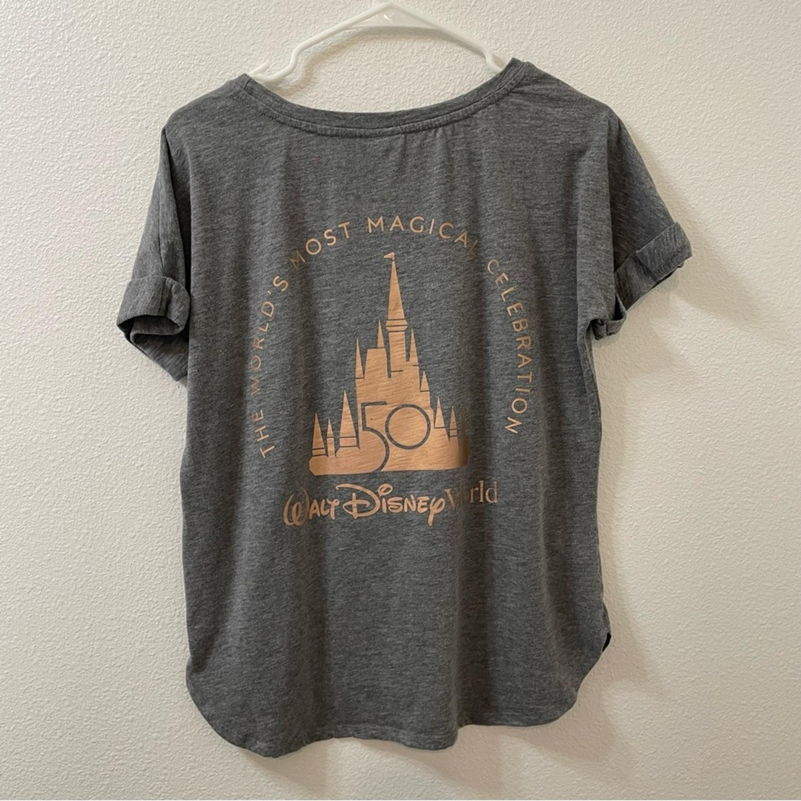 Walt Disney world 50th anniversary shirt gray medium