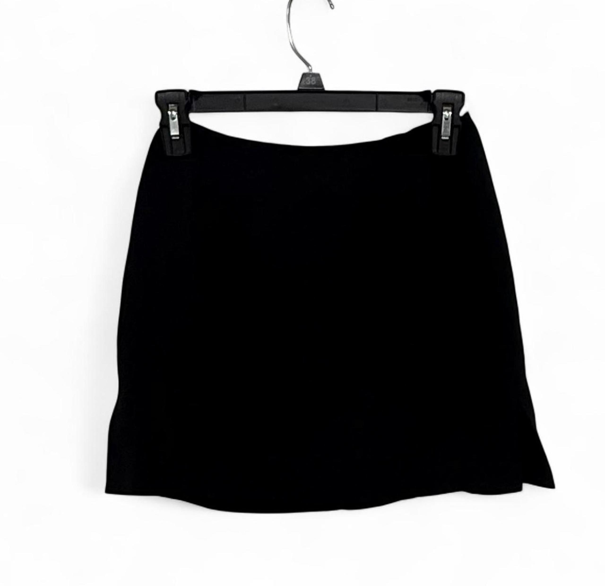 bebe Black Mini Skirt - Size 2 - Perfect for Any Occasion!