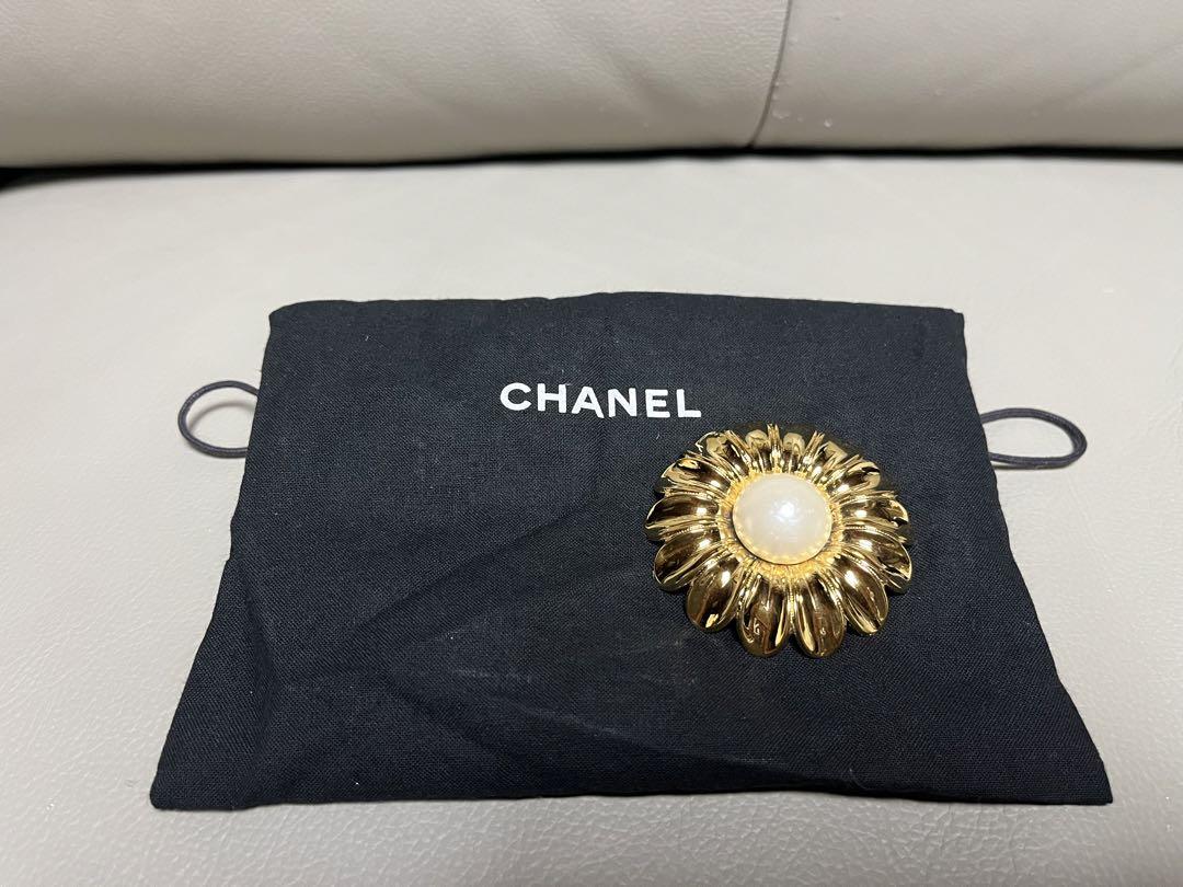 CHANEL Flower Motif Brooch