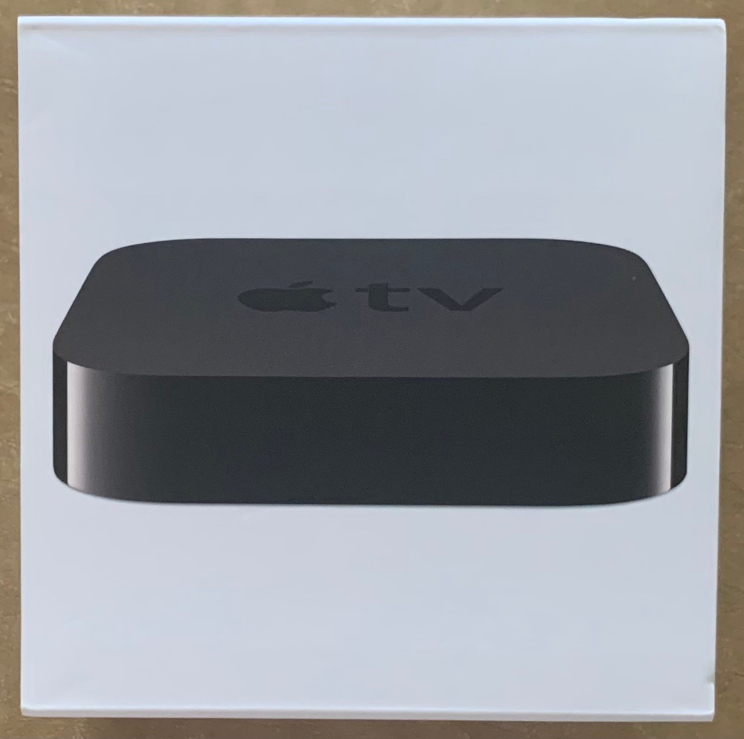 Apple TV MD199LL/A 3rd Generation w/ Remote Control & Original Box (Model A1469)