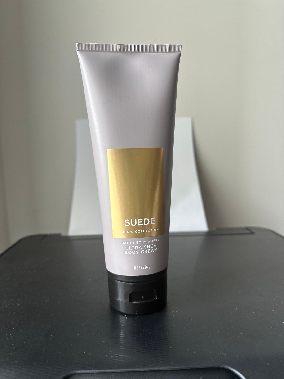 Bath & Body Works Suede Men’s Collection Ultra Shea Body Cream 8oz