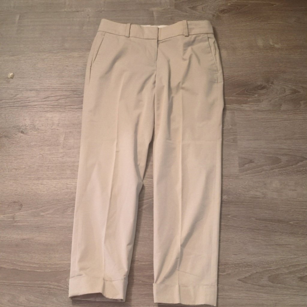 Ann Taylor Cream Cuffed Trousers Size 0