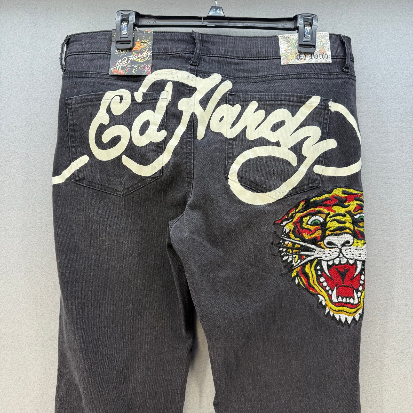 Ed Hardy Jeans Women's 32 (14) Black Embroidered Tiger Slim Flare Y2K Streetwear