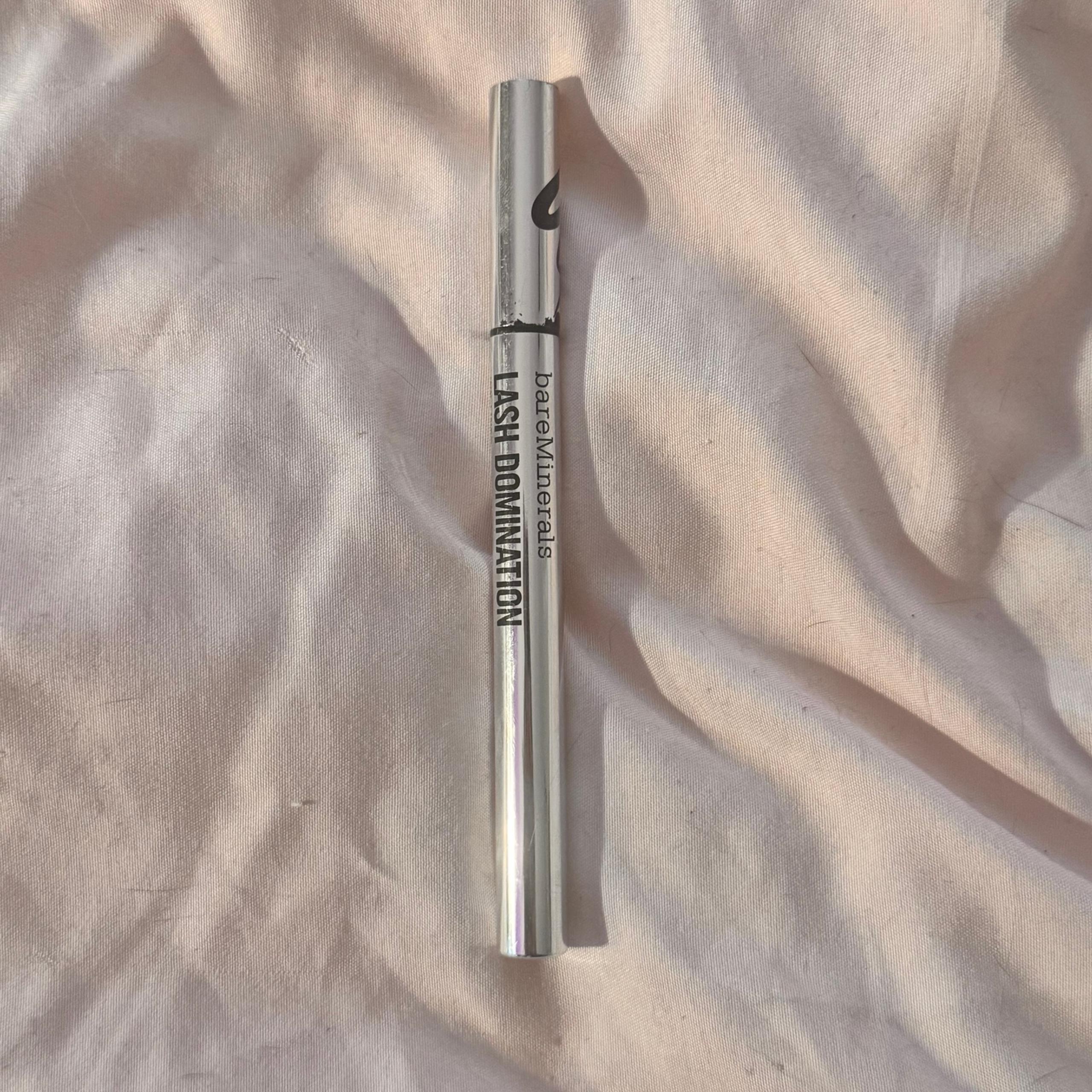 bare minerals lash domination ink liner eyeliner