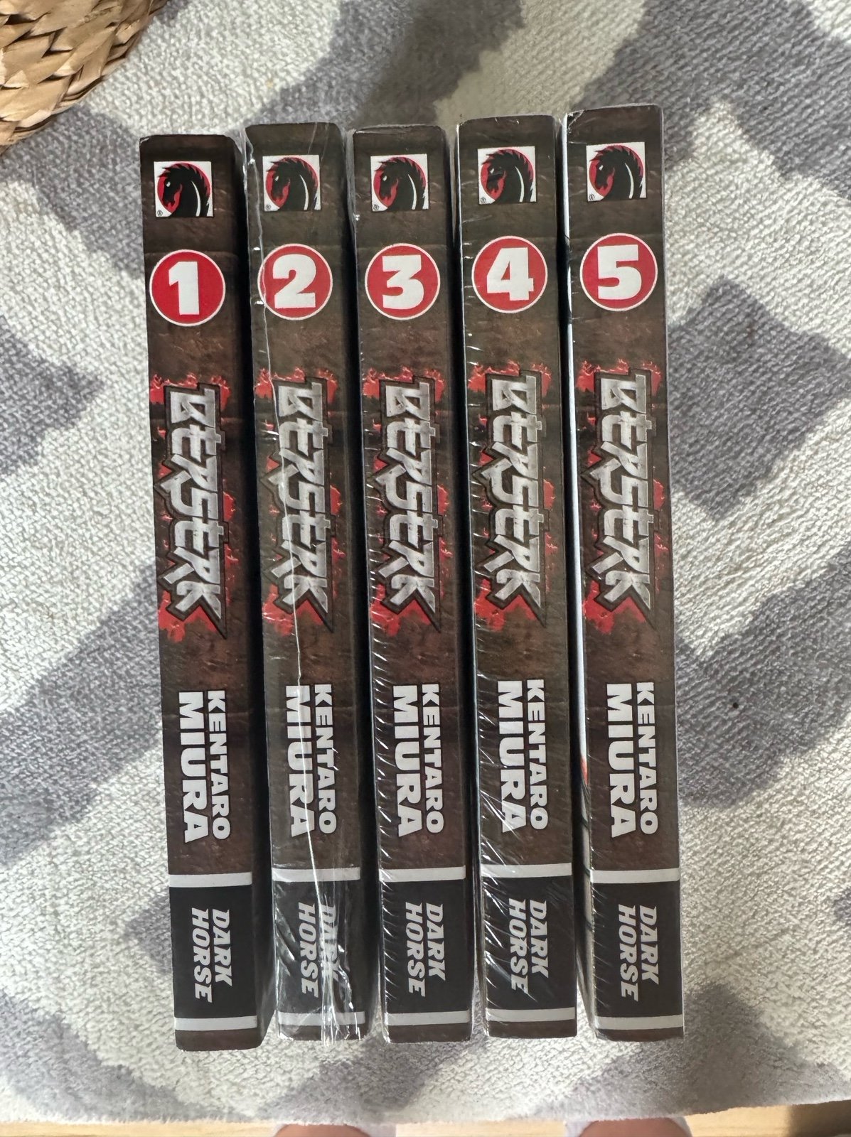 Berserk Manga Singles 1-5