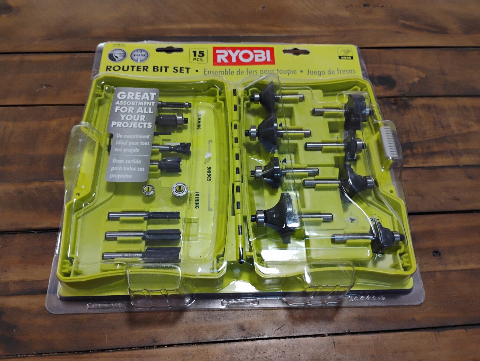 Ryobi A25R151 15 Piece 1/4 Inch Shank Carbide Edge Router Bit Set for Wood