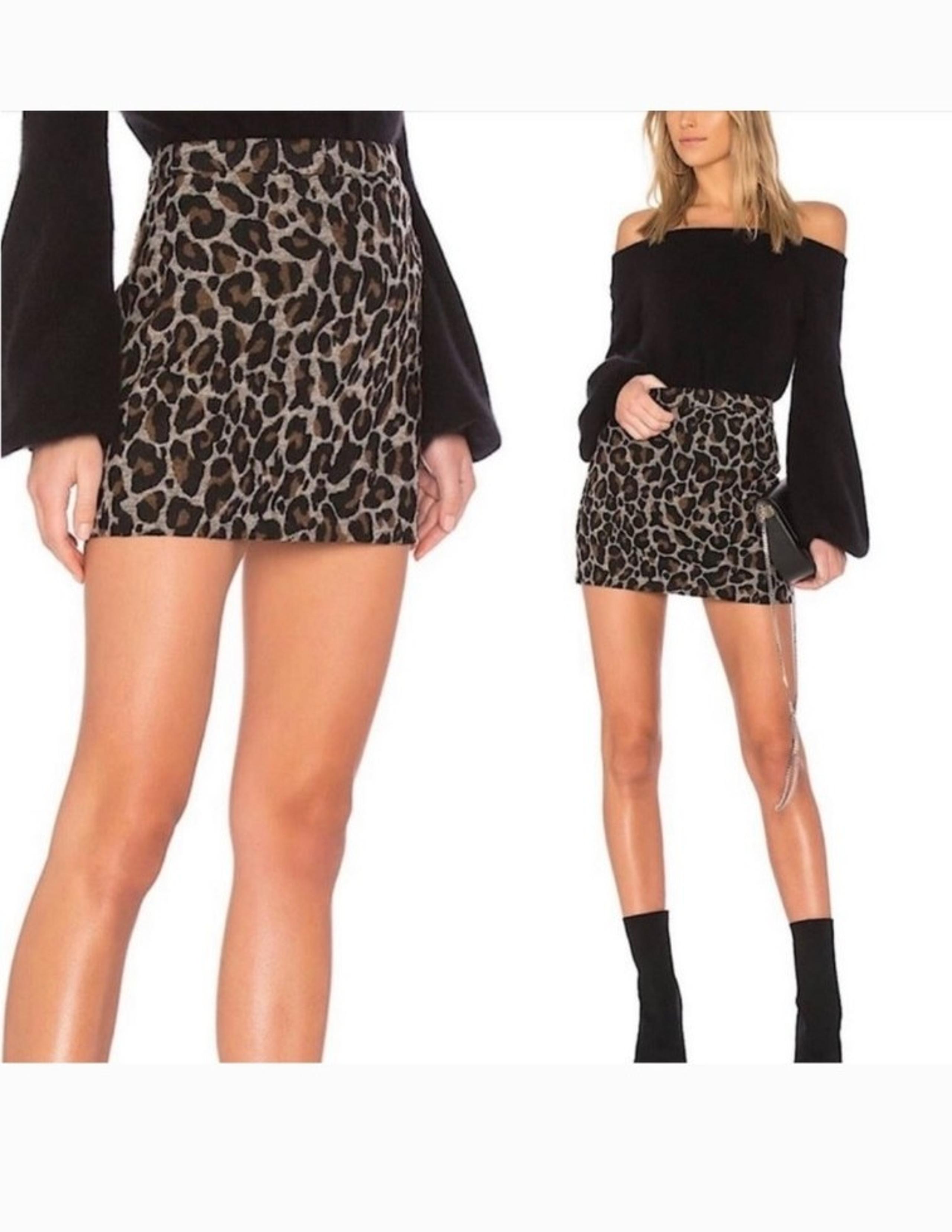 Lovers and friends.mini skirt