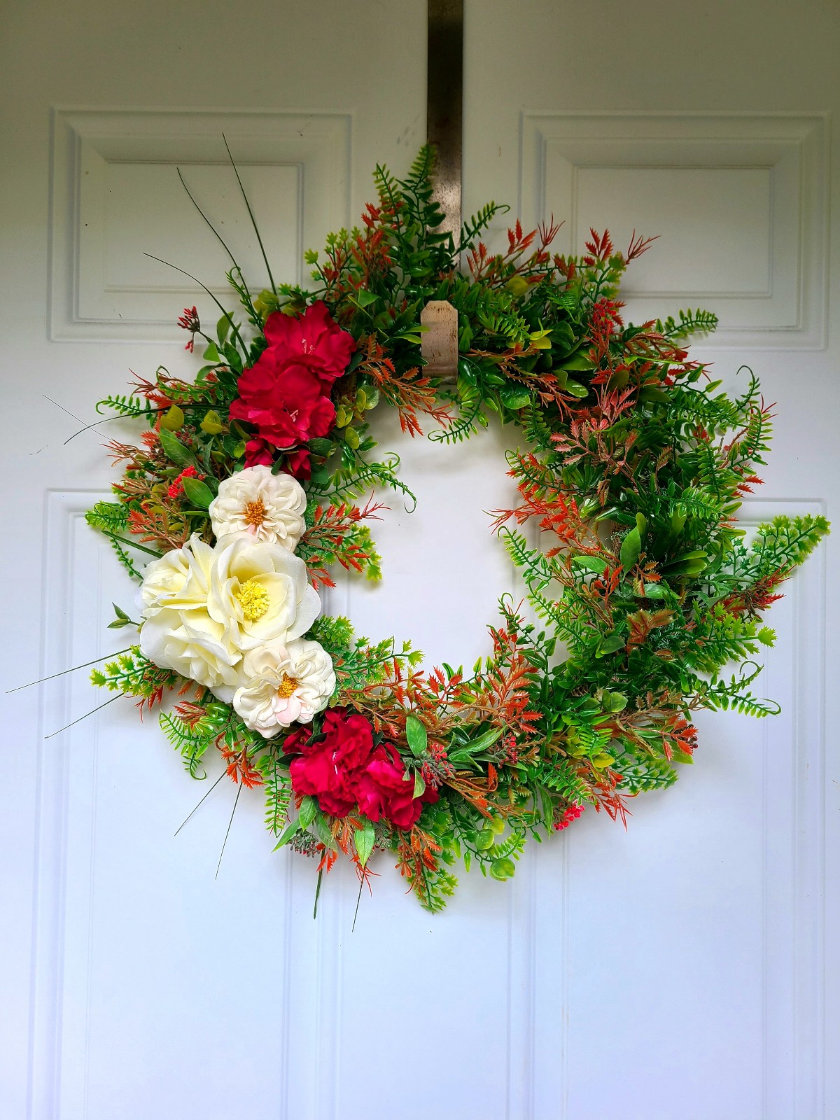 Handmade Summer Wreath. 16 inch.