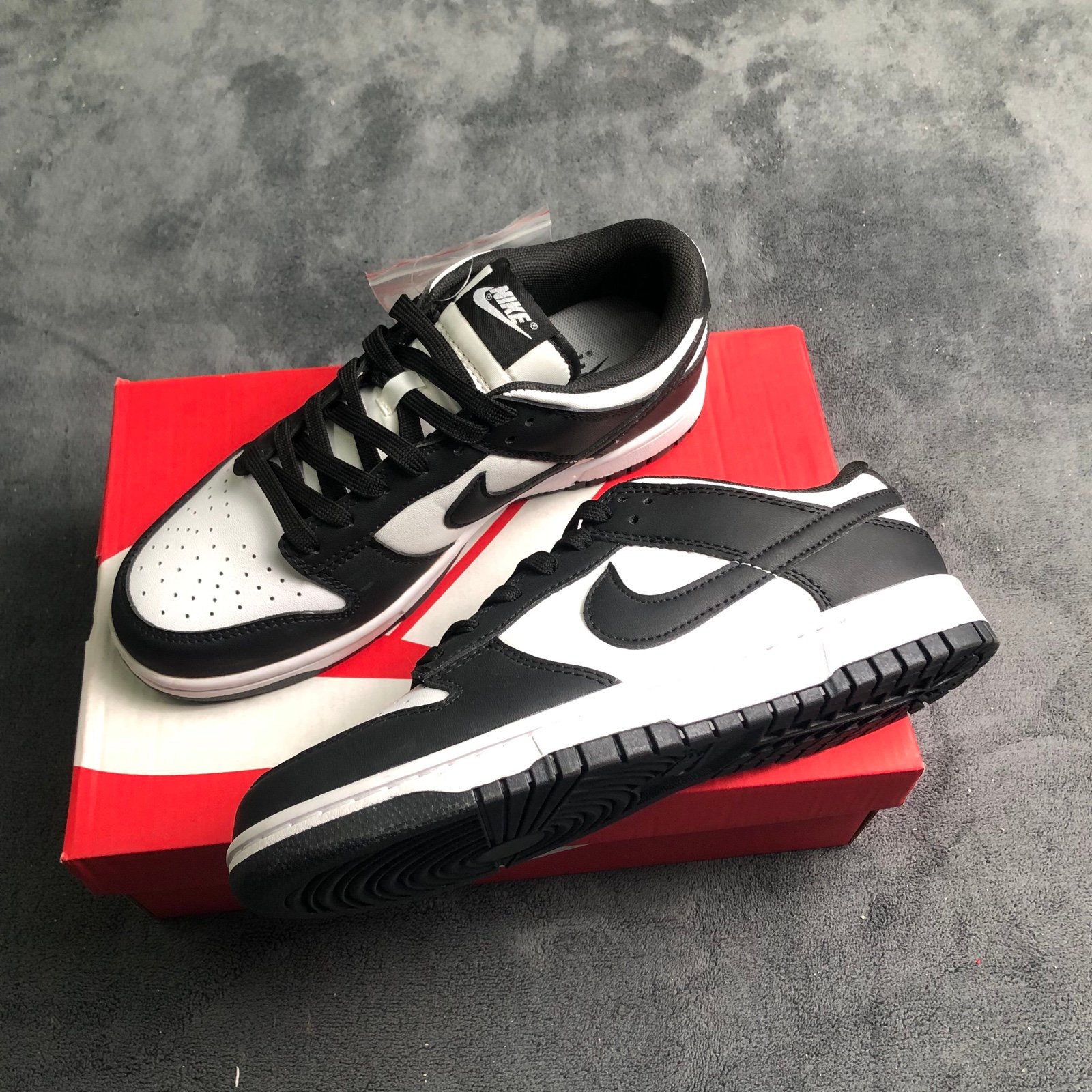 Nike dunk low sb size 12