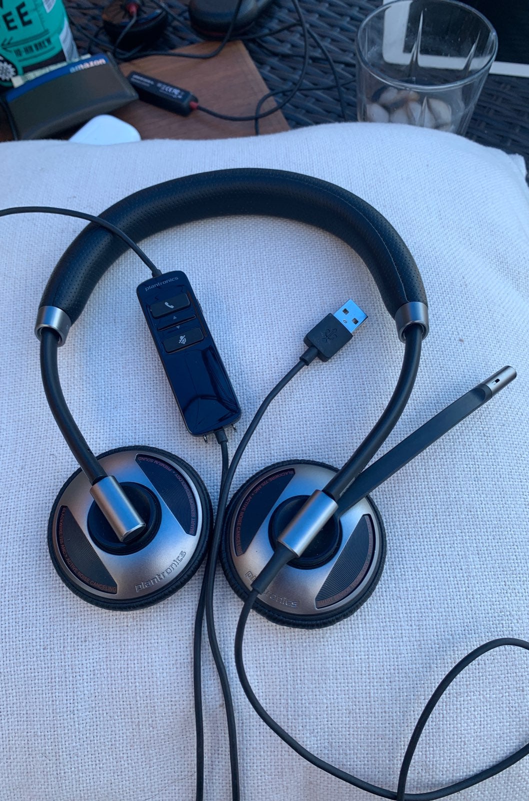 Plantronics C725 USB headset noise cance