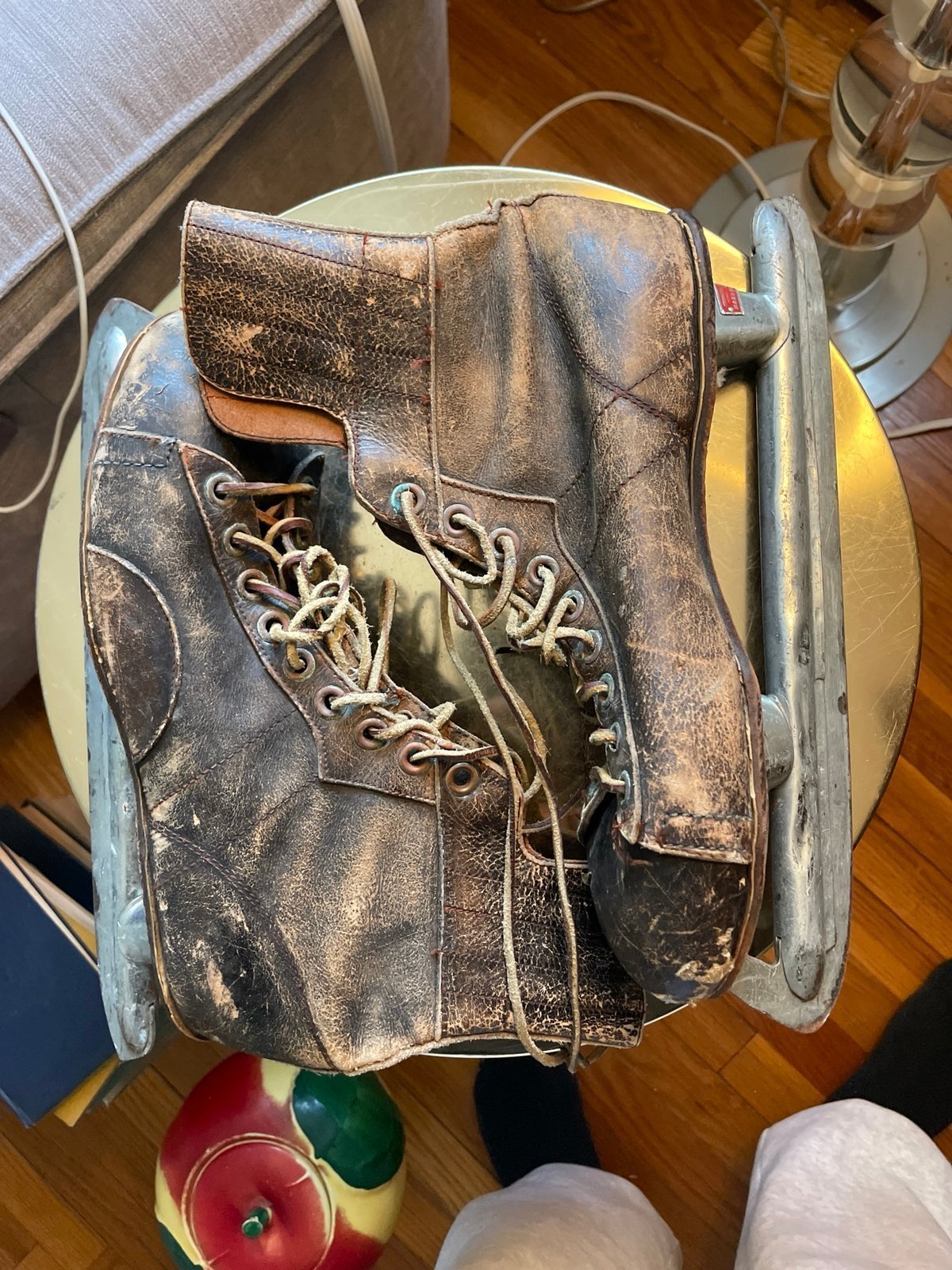 Vintage Rawhide Leather Ice Skates Circq 1940