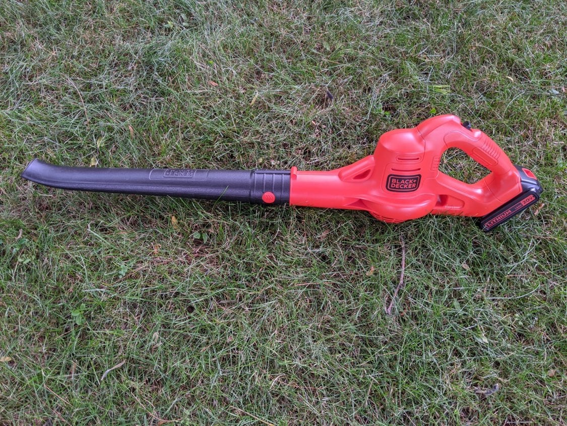 Leaf blower