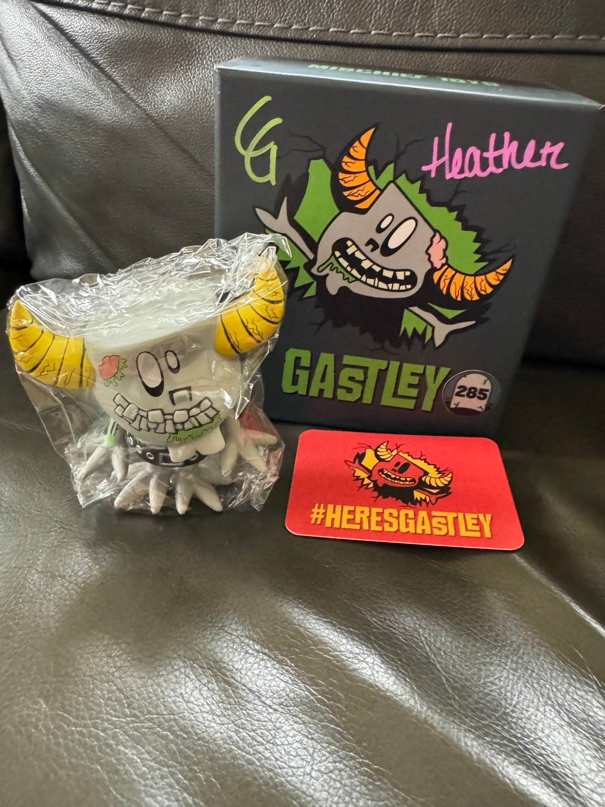 Mischief Toys Signed Zombie Gastley LE285 Gastlecast