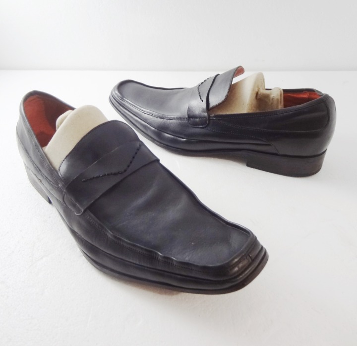 Robert Wayne 9.5 Shale Black Leather Loafers Shoes Slip-On