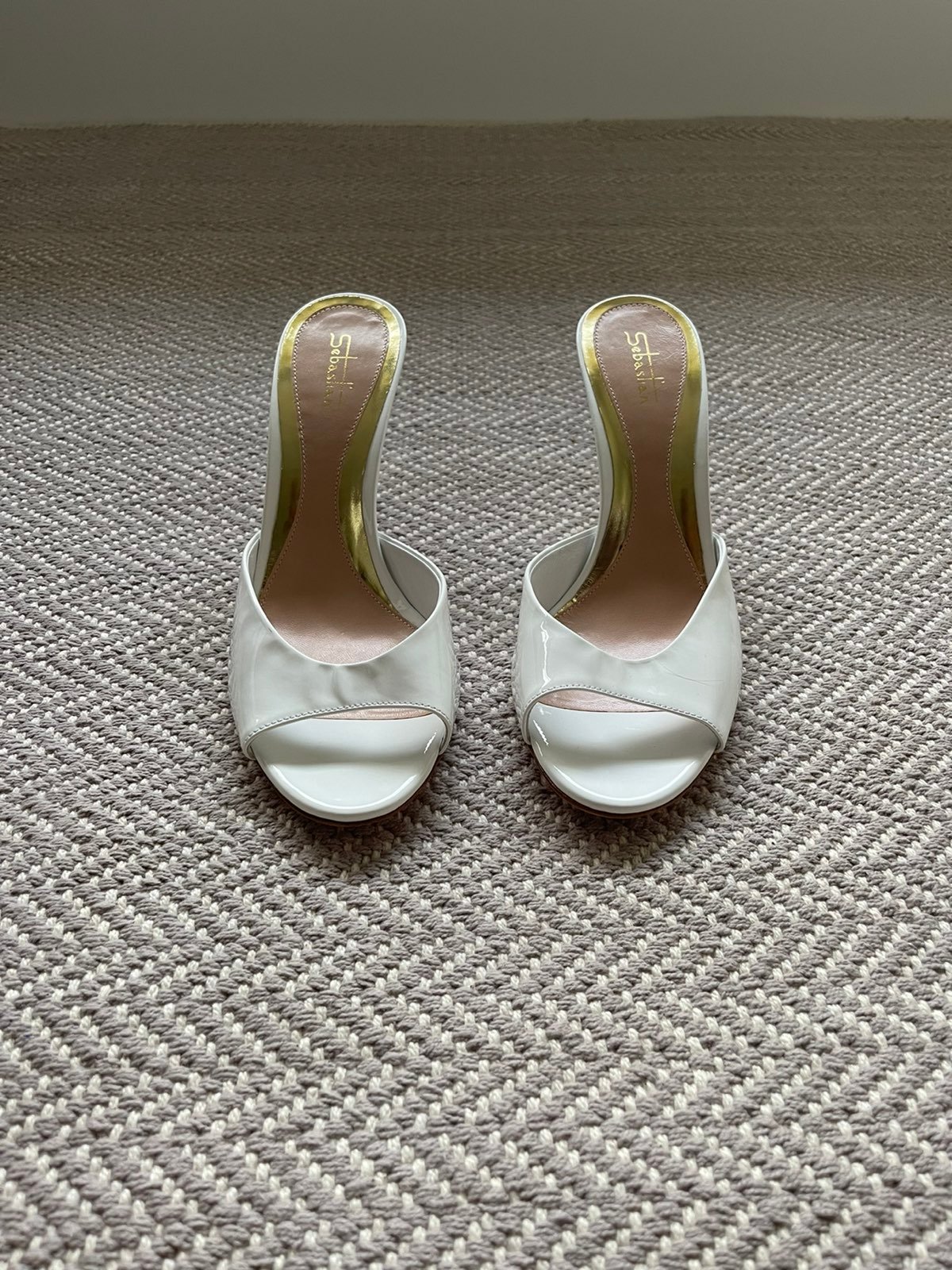 Sebastian Womens Heels