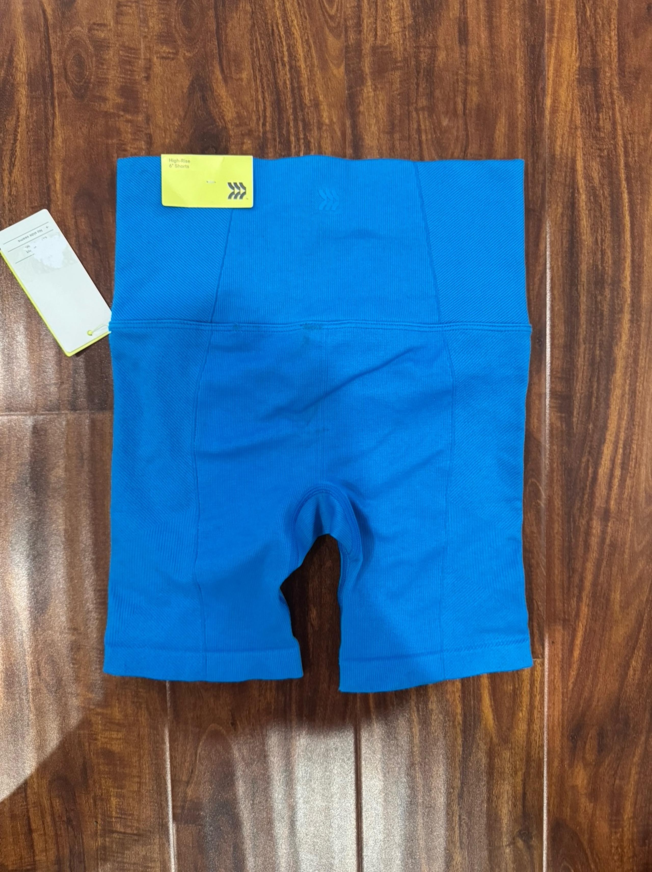 New All in Motion Bike short- Small