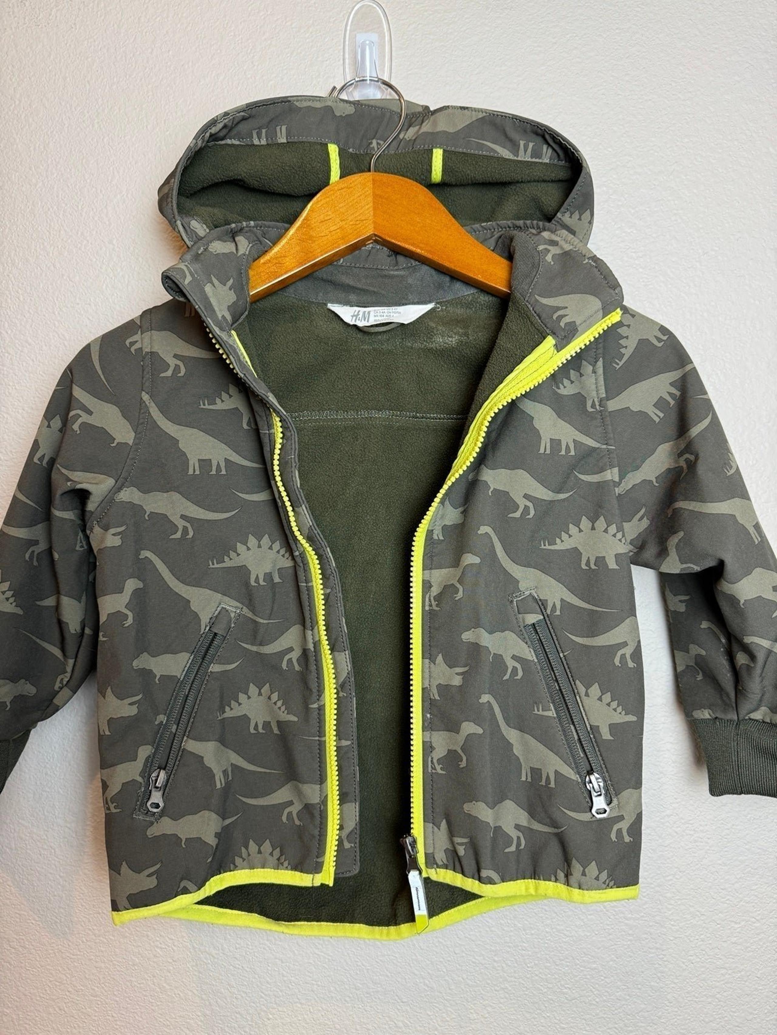 H & M Boys' Toddler Fleece Lined Midweight Jacket Size 4 Dinosaurs 2 Pocket