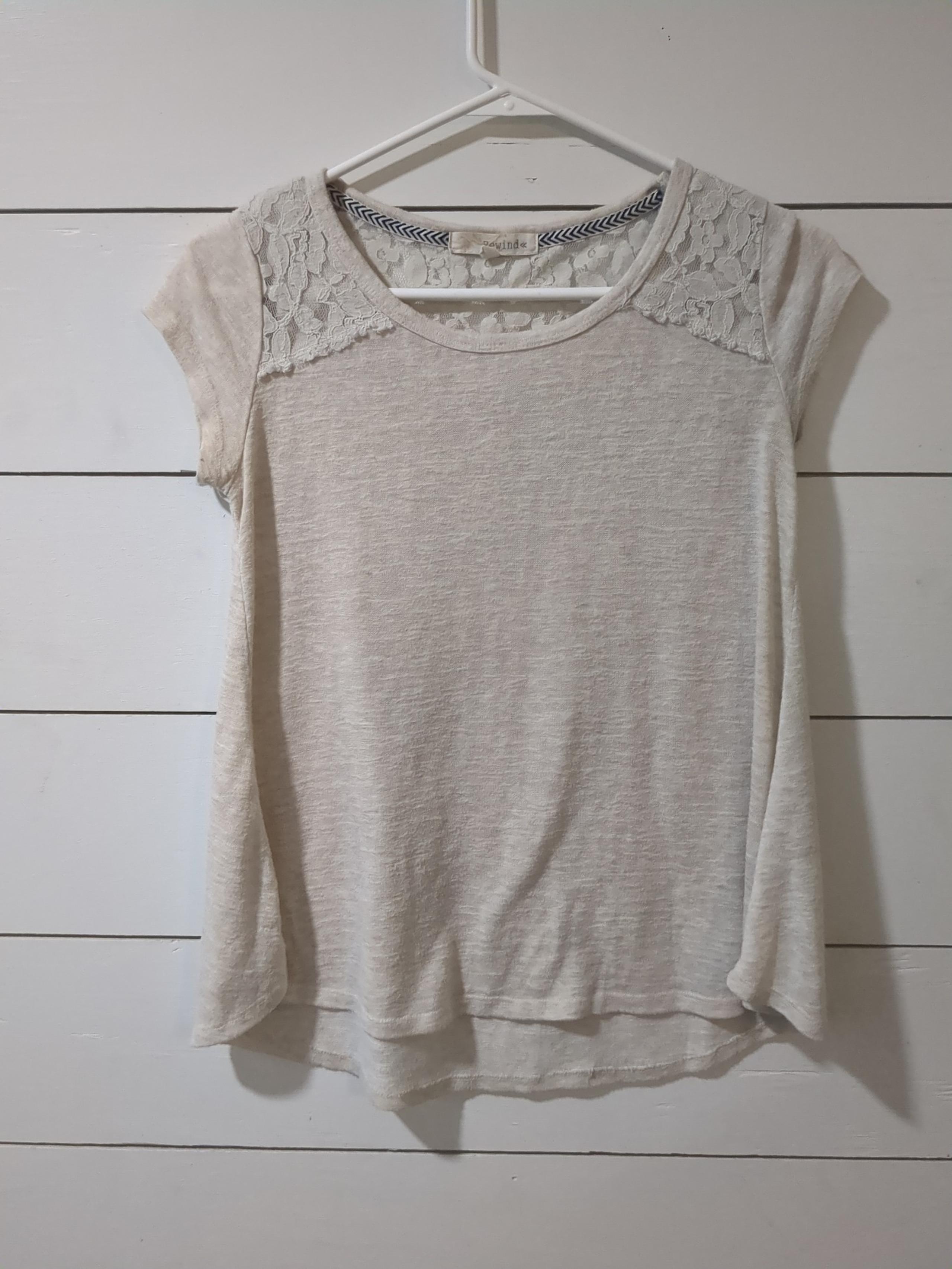Rewind beige lace detail t-shirt small