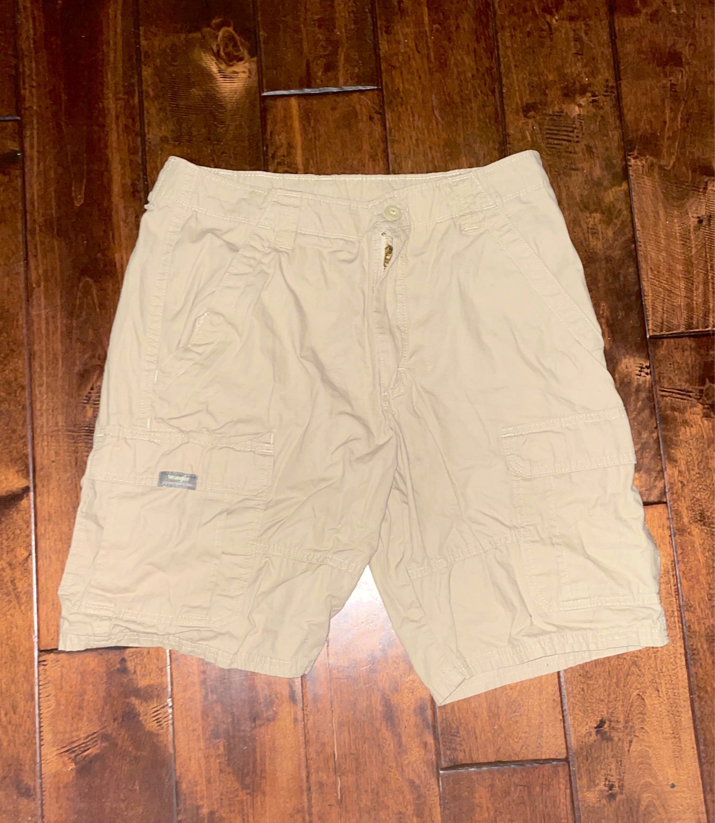mens cargo shorts